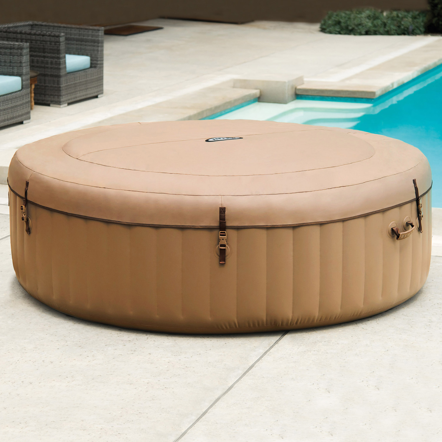 Intex Whirlpool 216 x 71 cm PureSpa | max. 6 Personen