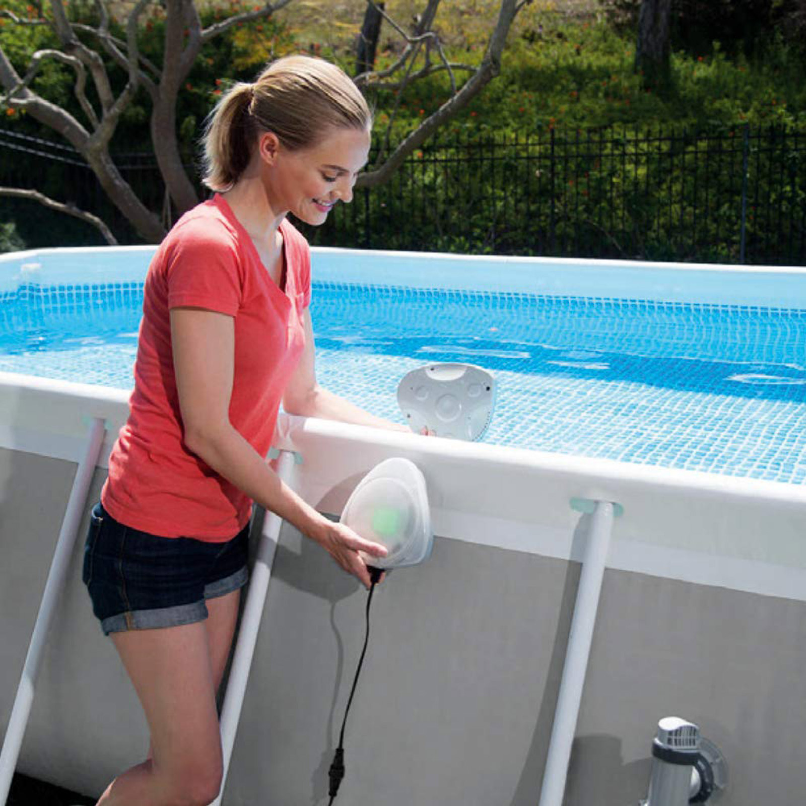 Intex LED Poolbeleuchtung | magnetisch | 6-farbig