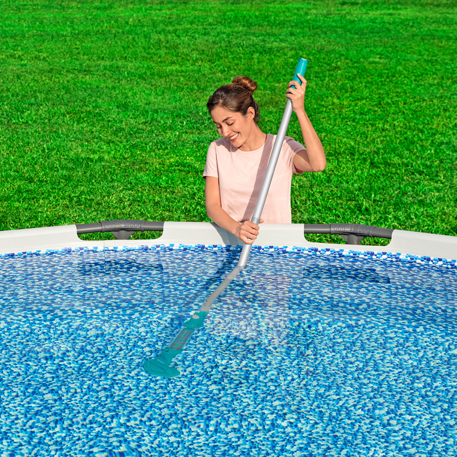 Bestway Flowclear akkubetriebener Poolsauger AquaSurge