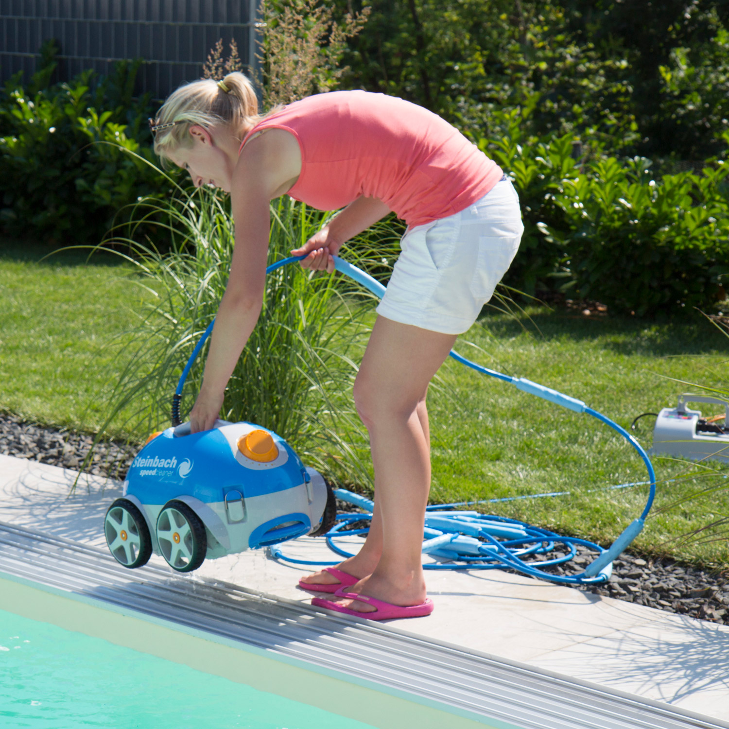 Steinbach Poolrunner mit Jetantrieb| 12 m Kabellänge | 15.000 l/h Leistung